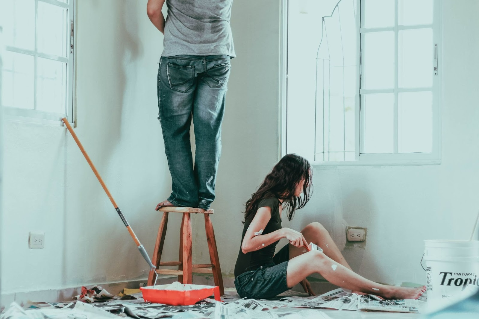 Read more about the article 7 Ways to Better Manage Home Renovation Funds